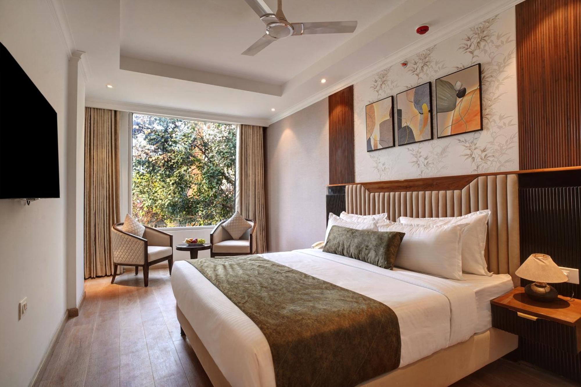Iva Premium Delhi Airport With Airport Drop Otel Yeni Delhi Dış mekan fotoğraf