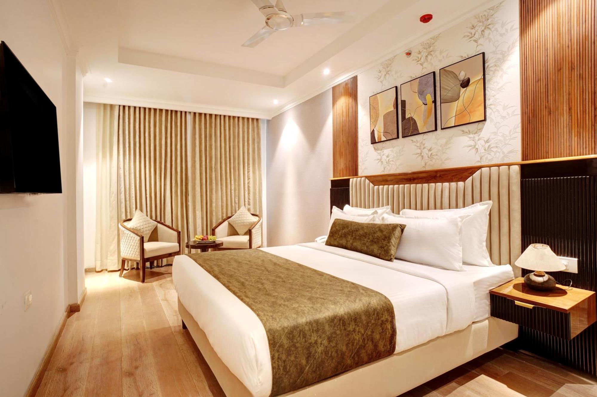 Iva Premium Delhi Airport With Airport Drop Otel Yeni Delhi Dış mekan fotoğraf